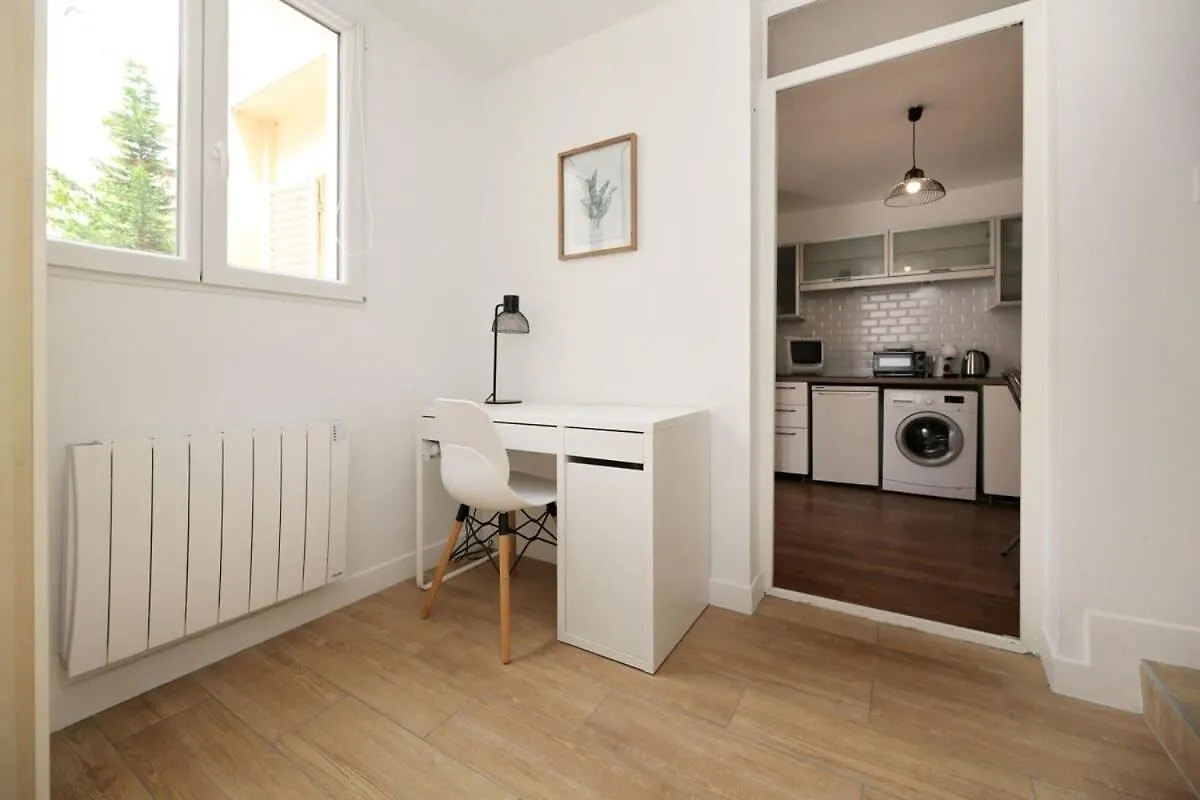 Avec Bureau Proche Montmartre - P2 Apartment *