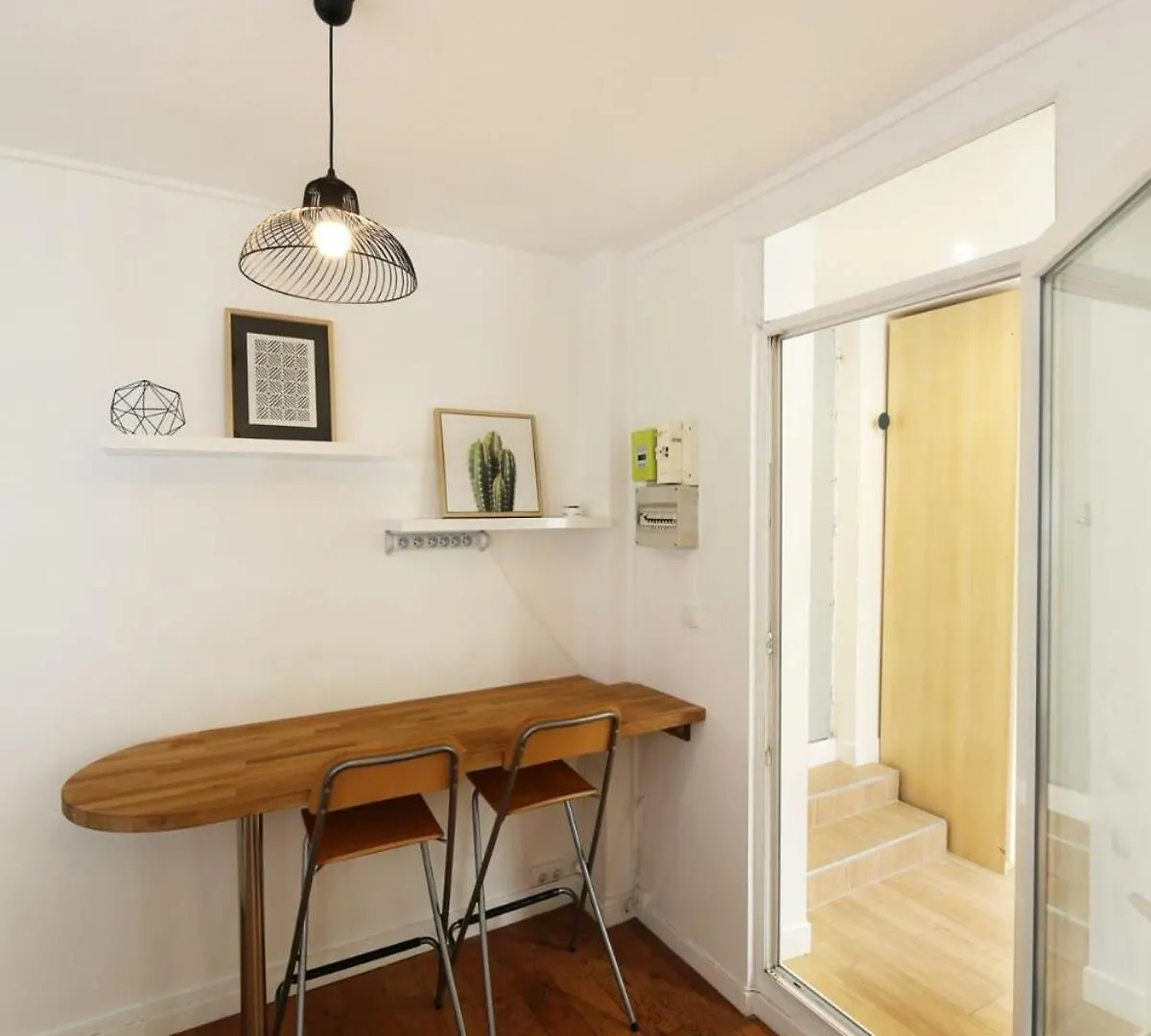 Avec Bureau Proche Montmartre - P2 *